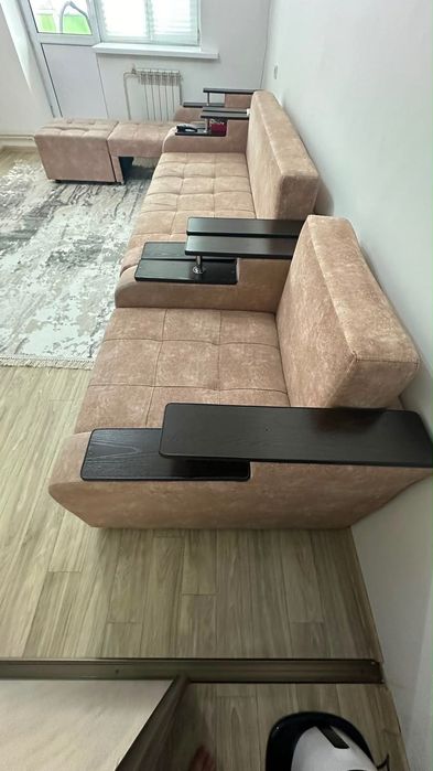 Продам диван с отличным качественным состоянием