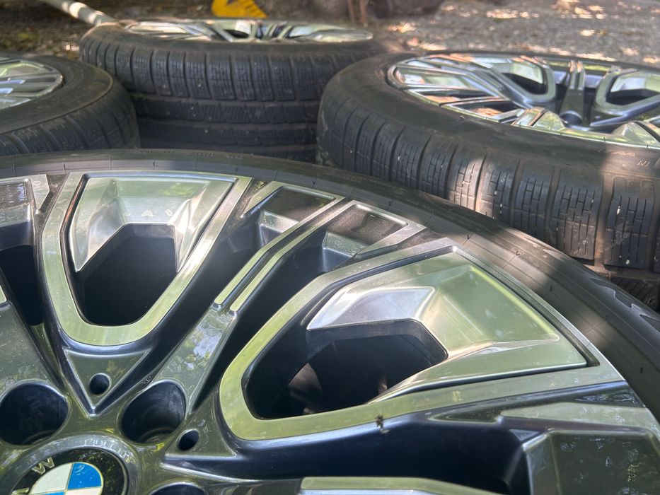 BMW 7/G70 комплект зимни гуми с джанти 20’