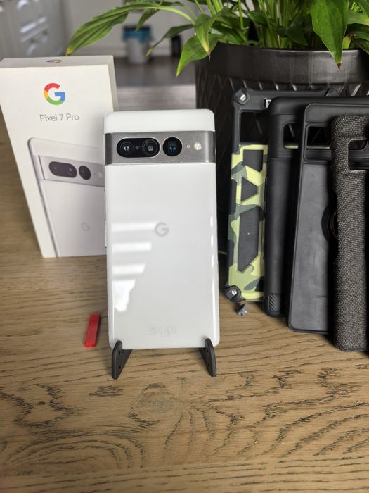 Google Pixel 7 Pro în stare foarte bună
