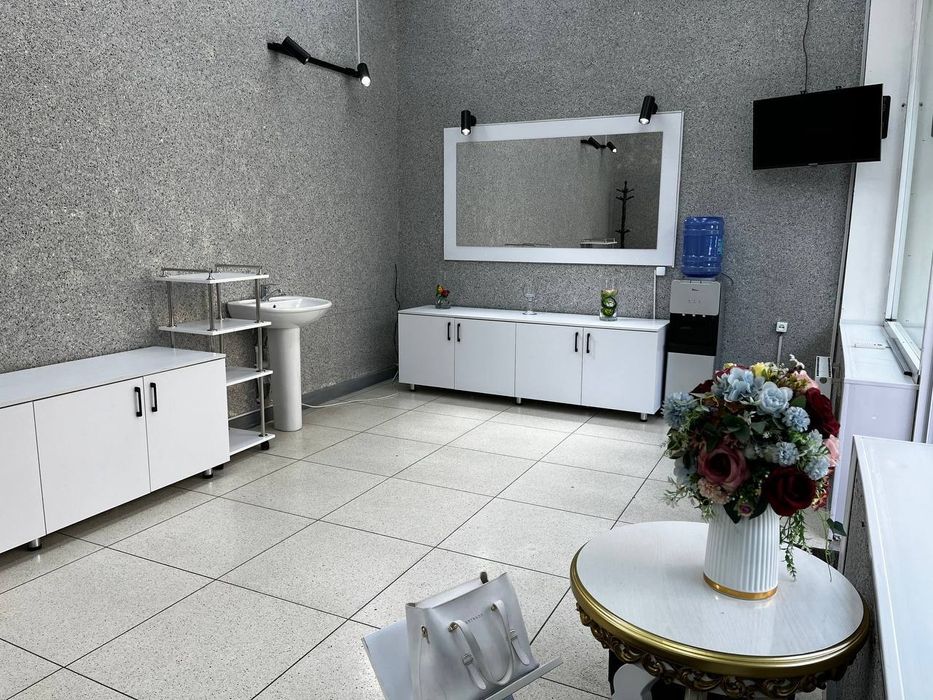 Сдаётся просторный кабинет