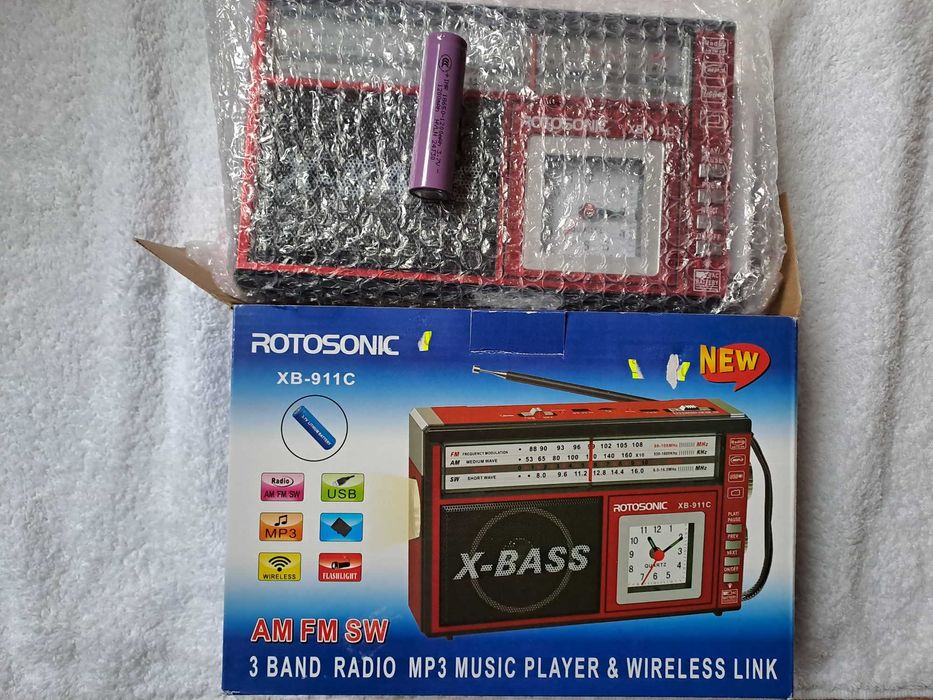 Radio Rotosonic, 3 benzi, lanterna,ceas, USB,MP3, Wireless, acumulator