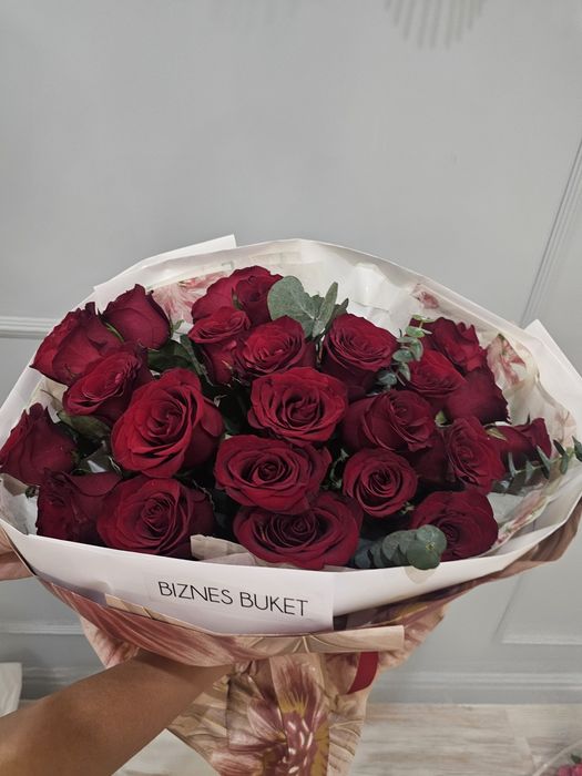 Цветы свежие продам срочно