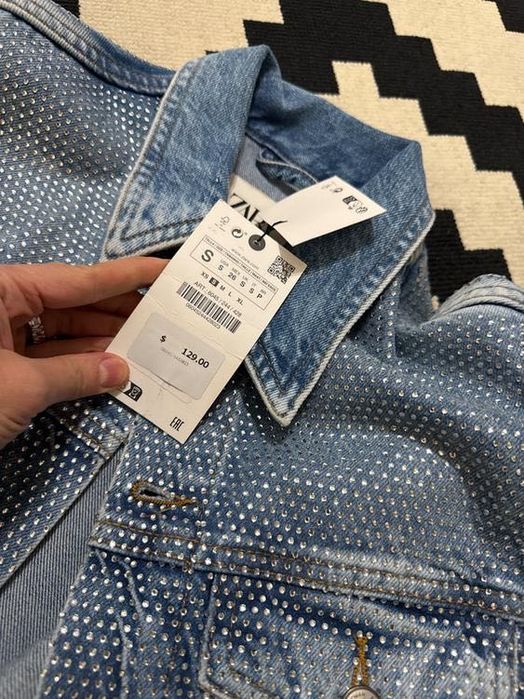 Дънково яке с камъни Zara
