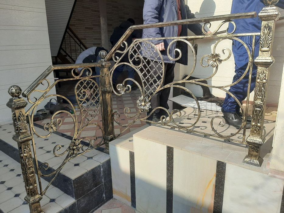 Автонавесы. Гаражи. Козырьки. Решётки. Перила. Ограждения на заказ