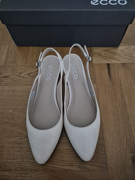 Sandale Ecco bej, nr 38