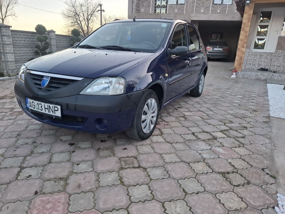 Vând Logan 1,4 cu 110 mii km