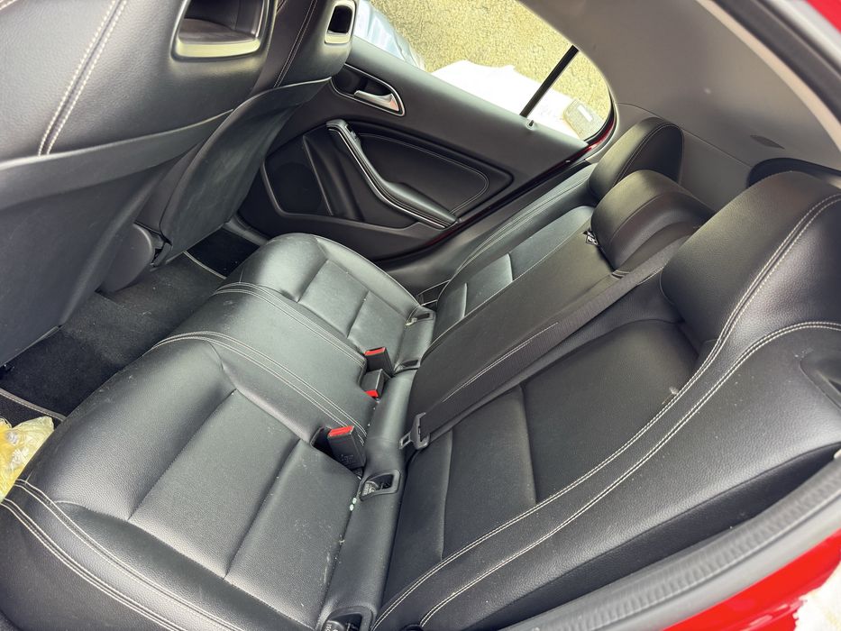 Черен кожен салон за Mercedes GLA X156 W156