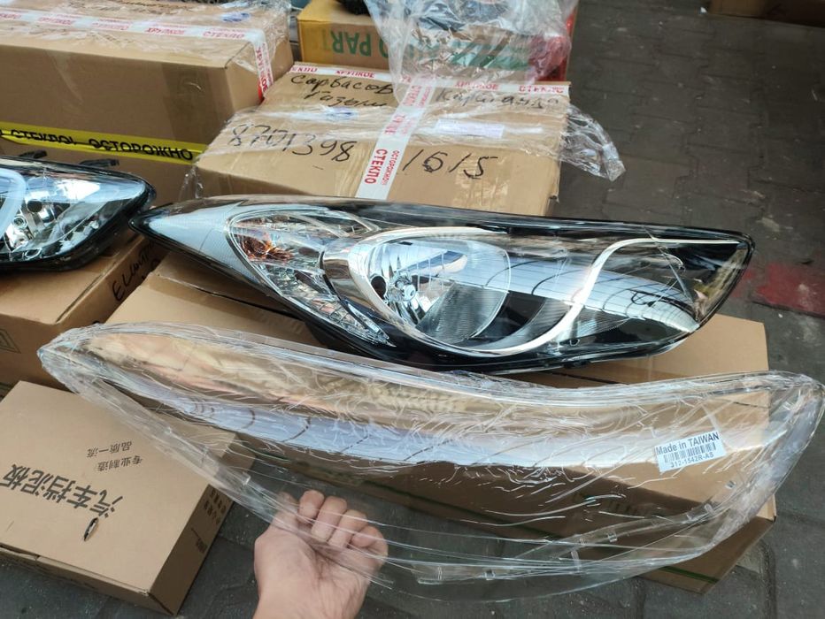 Элантра стекло фары