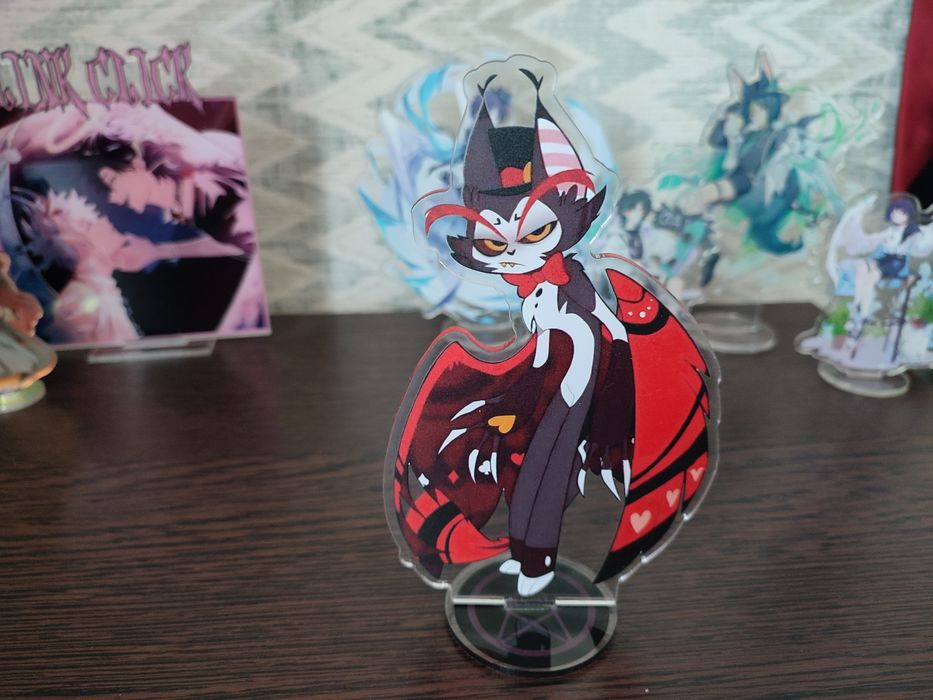 аниме фигурки акриловые