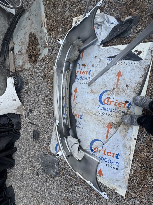 Бампер на тойота камри 35 европец