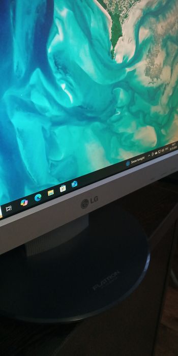 Продам монитор LG Flatron L1730S