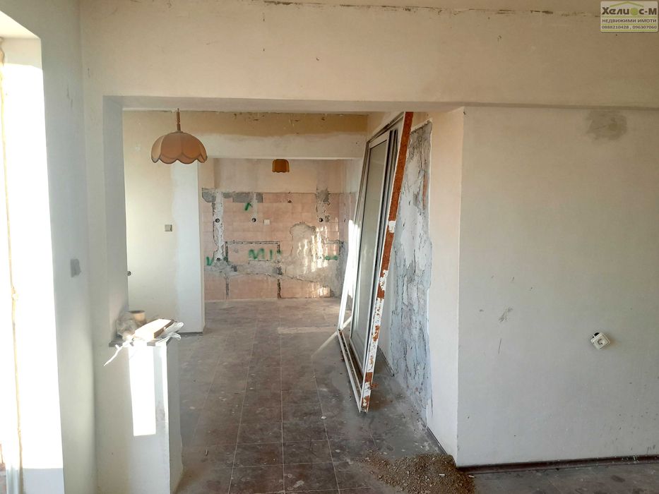 Продава се Четиристаен апартамент в Монтана, Изгрев - 116 кв.м за 765 €/кв.м - Снимка #6