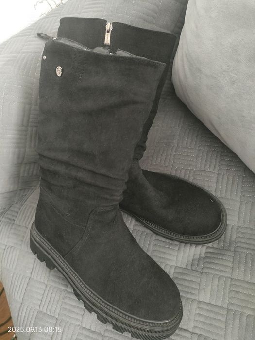 Продам обувь новая