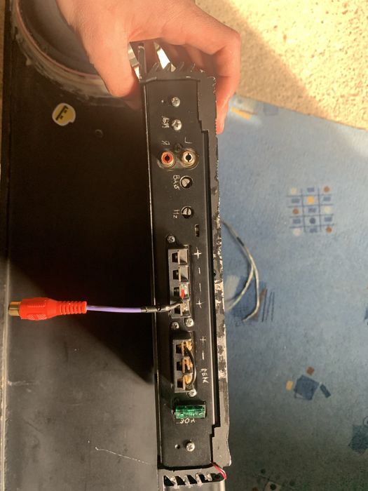 Продам саб урал патриот 6.5 с моноблоком