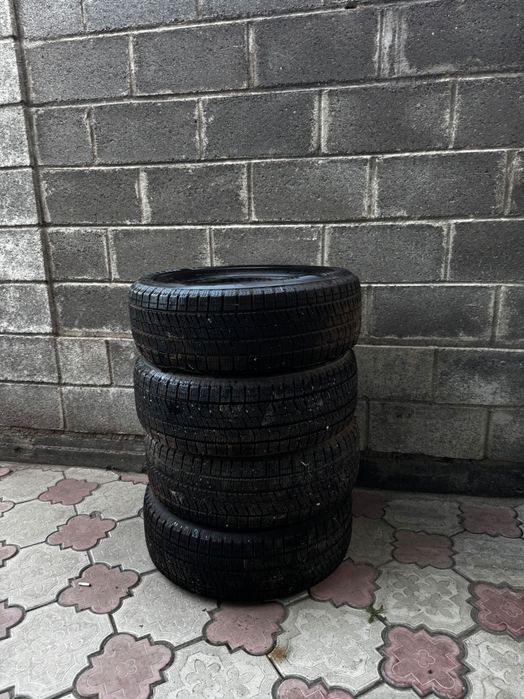 Комплект шин Bridgestone Blizzak ICE —