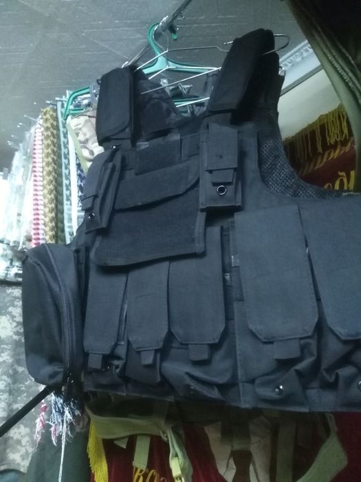 Разгрузочный жилет