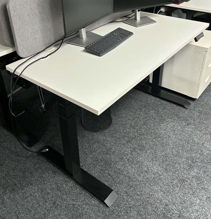 Ергономично Височинно Бюро Ergo Desk Pro