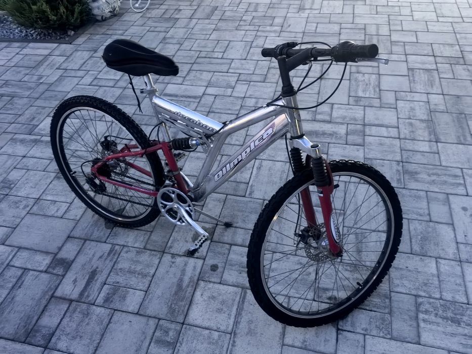 Vând Bicicleta            h