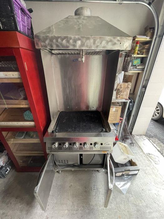 Скара и шапка за скара с комин с два филтьра