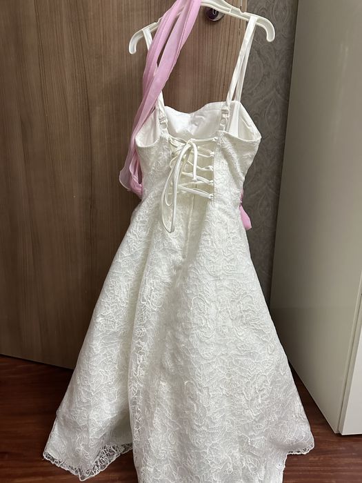 Продаю бальное платье для девочки