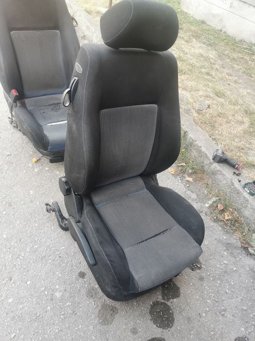 Седалки за голф 4