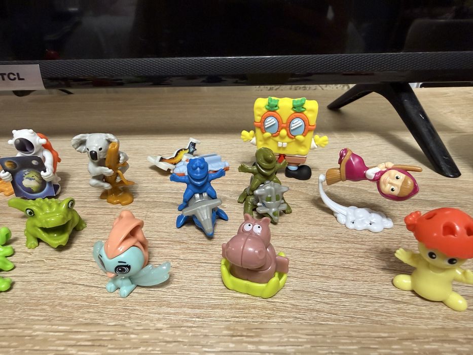 Киндер игрушки (новые)