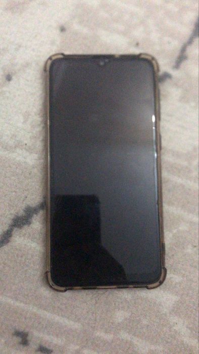 2 телефона айфон и самсунг