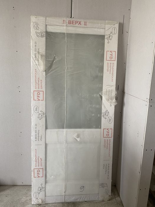 Дверь межкомнатная со стеклом