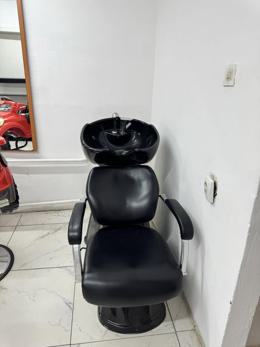 Срочно продам оборудование для парикмахерской