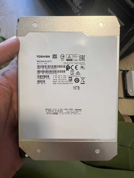 HDSA 16TB Toshiba Enterprise MG08ACA16TE - 6