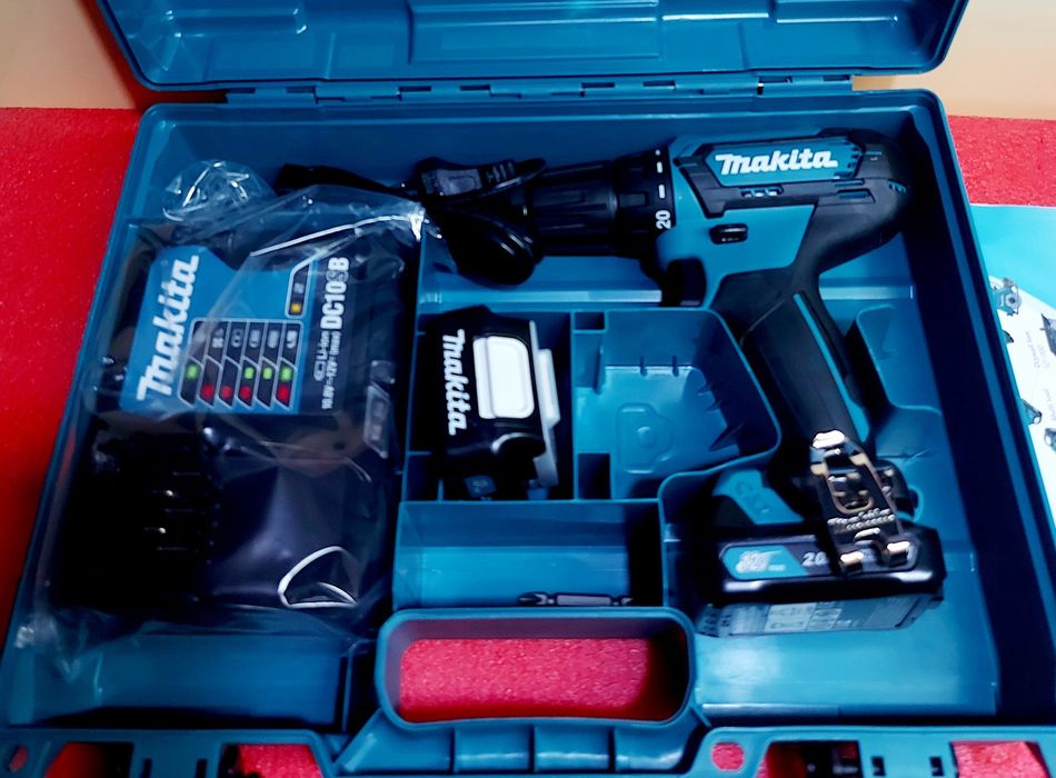 Нов оригинален винтоверт Makita DF333 12v