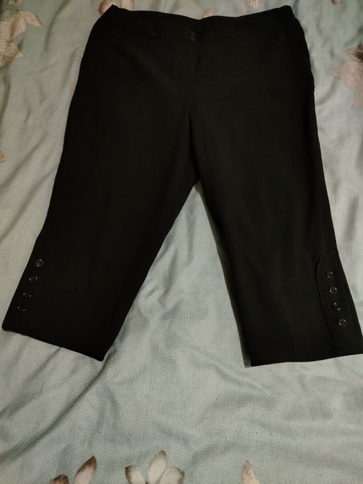 Подростковые брюки классические и спортивные и куртка