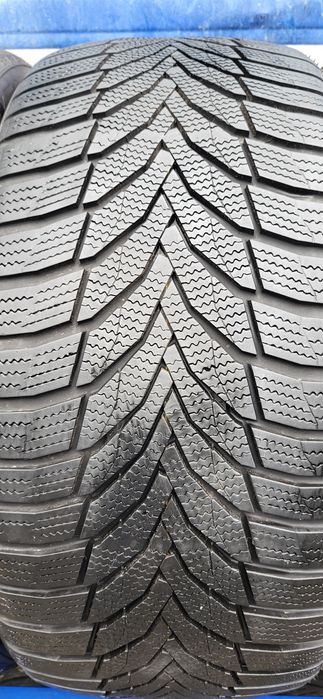4 anvelope 255 40 18 nexen set de iarna