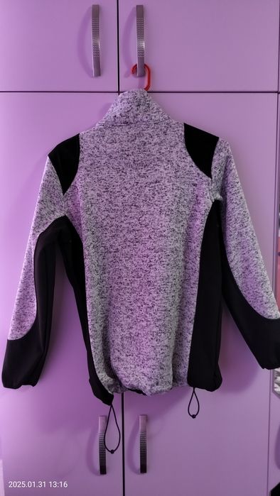Дамски  топъл суитчер