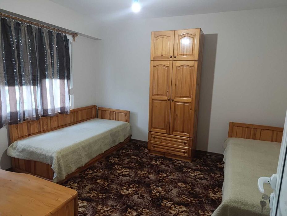 Дава се под наем Тристаен апартамент в Димитровград - 70 кв.м за 178.5 € - Снимка #3