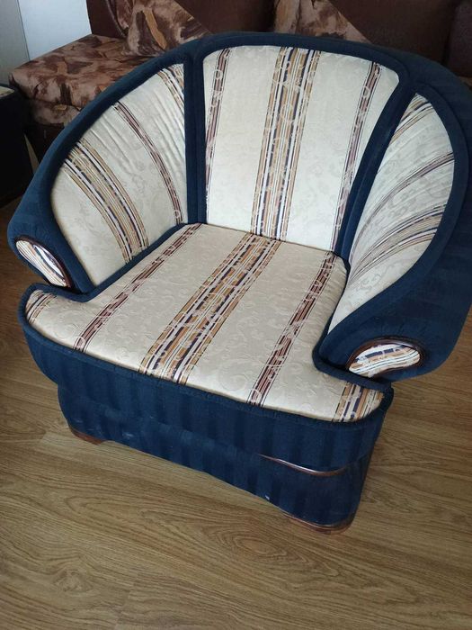 диван с фотьойли