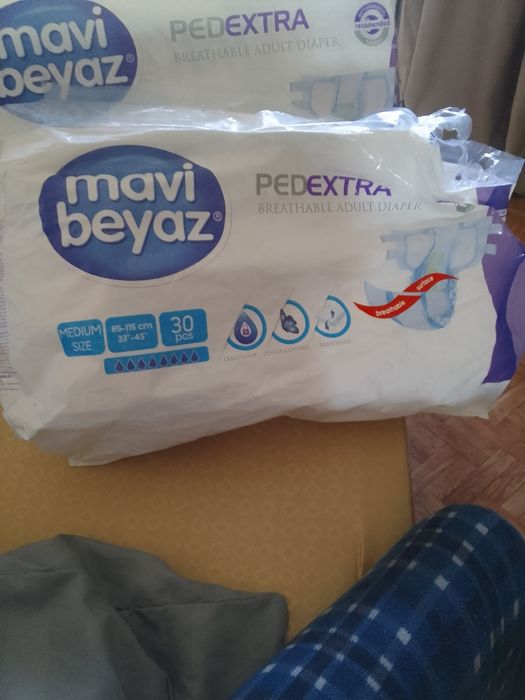 Продам памперсы ,размер М и Л