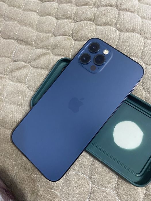 iPhone 12 pro продам
