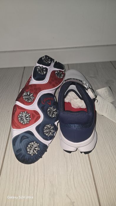 Кроссовки для гольфа