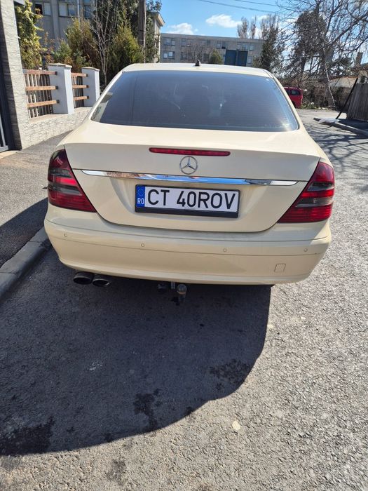 Mercedes e200 w211