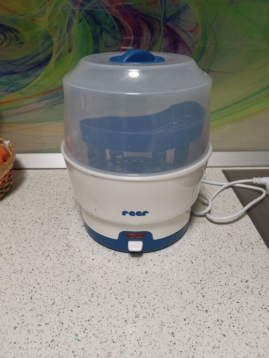Sterilizator biberoane si accesorii VapoMat Reer