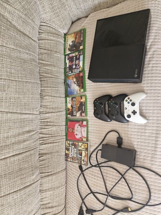 Xbox One 1TB+jocuri