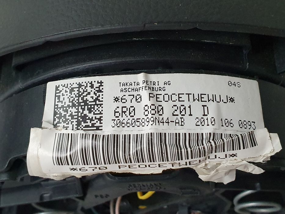 Volan complet cu airbag vw Polo 6R  2012