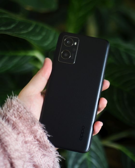 Oppo A96. . 128Gb 8Gb duals 5000mah