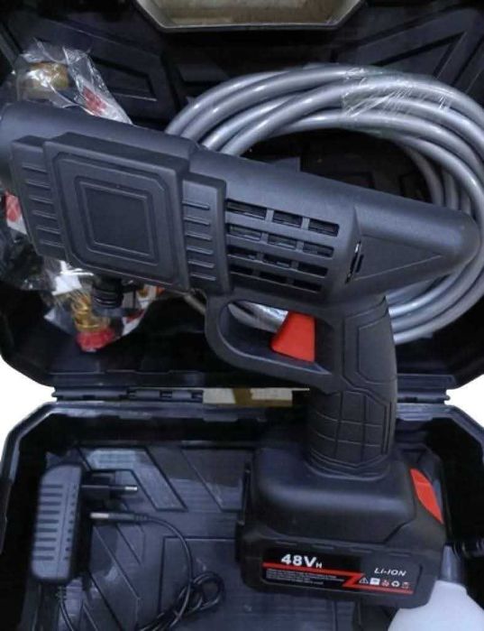 Промо!Акумулаторна водоструйка с 2 батерии