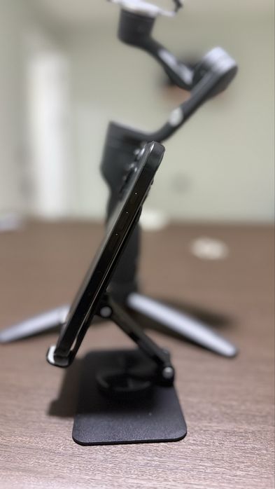 iPhone 16 pro 1TB Black