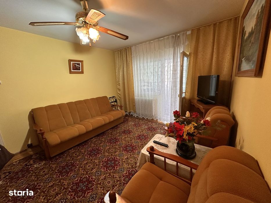 Apartament 2 camere et. 2, Zona Capat la 1