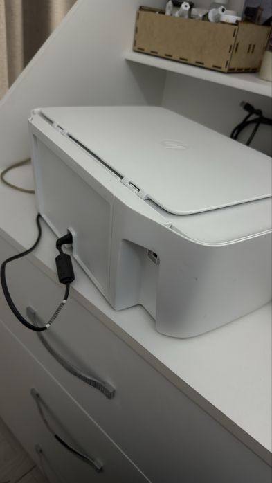 Принтер цветной hp