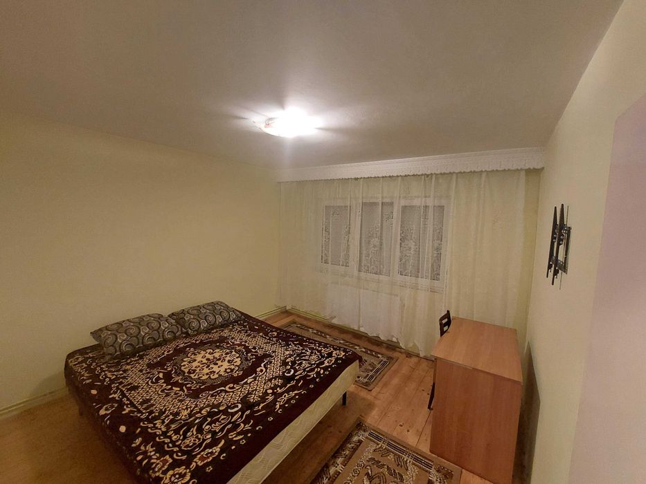 Inchiriez apartament 2 camere