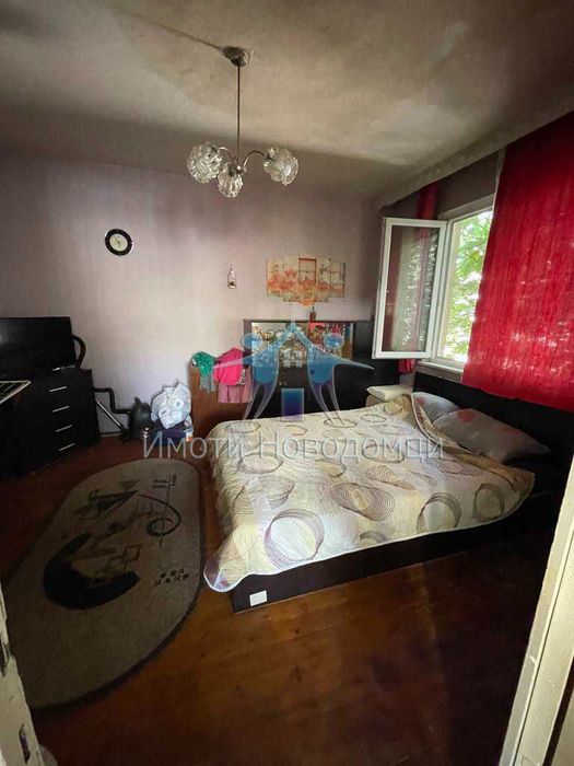 Продава се Къща в Шумен, Добруджански - 216 кв.м за 673 €/кв.м - Снимка #5